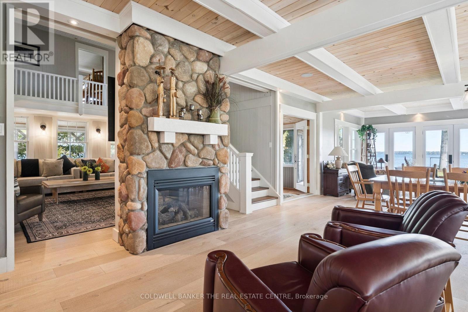 1099 Stoney Point Road, Innisfil, Ontario  L0L 1W0 - Photo 15 - N12458439