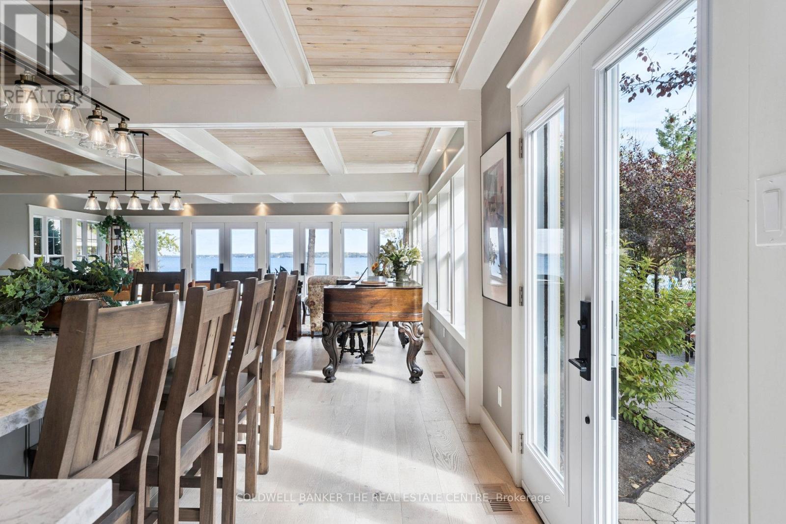 1099 Stoney Point Road, Innisfil, Ontario  L0L 1W0 - Photo 10 - N12458439