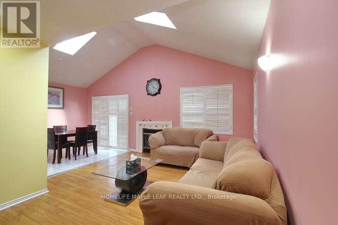 153 Cordgrass Crescent, Brampton, Ontario  L6R 2A1 - Photo 13 - W12469979