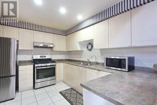 153 Cordgrass Crescent, Brampton, Ontario  L6R 2A1 - Photo 19 - W12469979