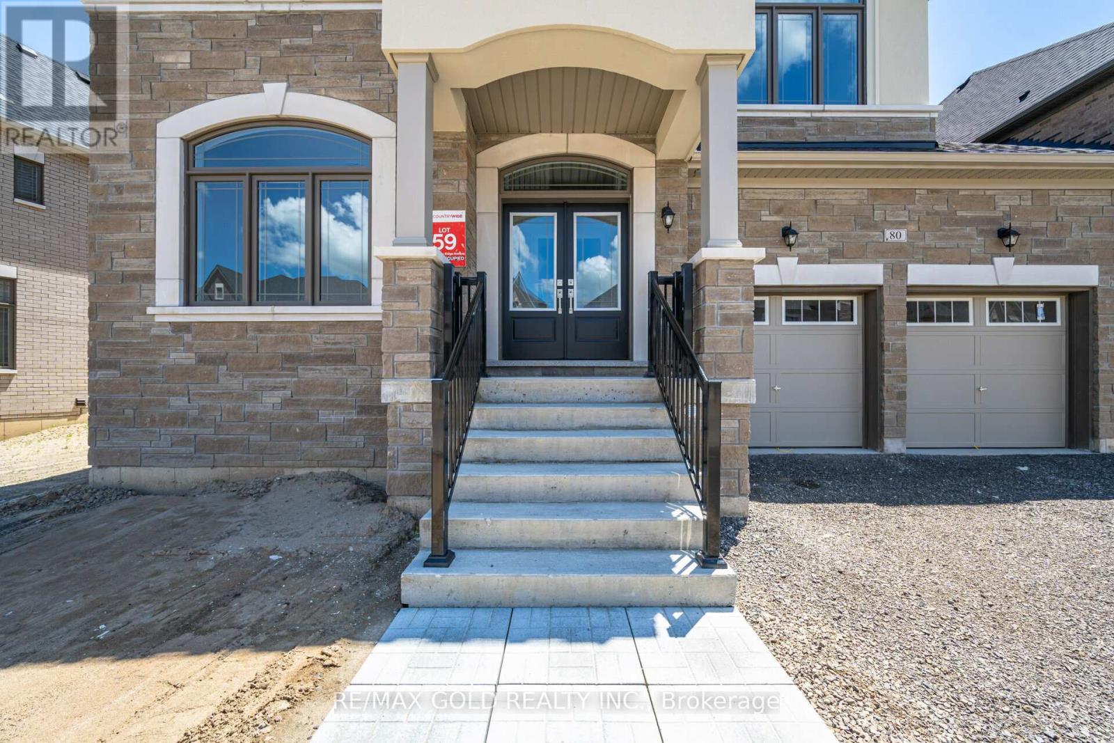 80 Raspberry Ridge Avenue, Caledon, Ontario  L7C 4N2 - Photo 2 - W12469982
