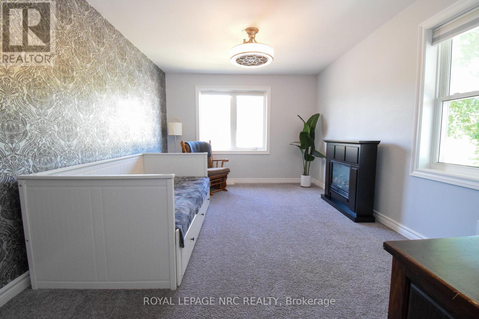 128 Haig Street, St. Catharines, Ontario  L2R 6L2 - Photo 20 - X12470006