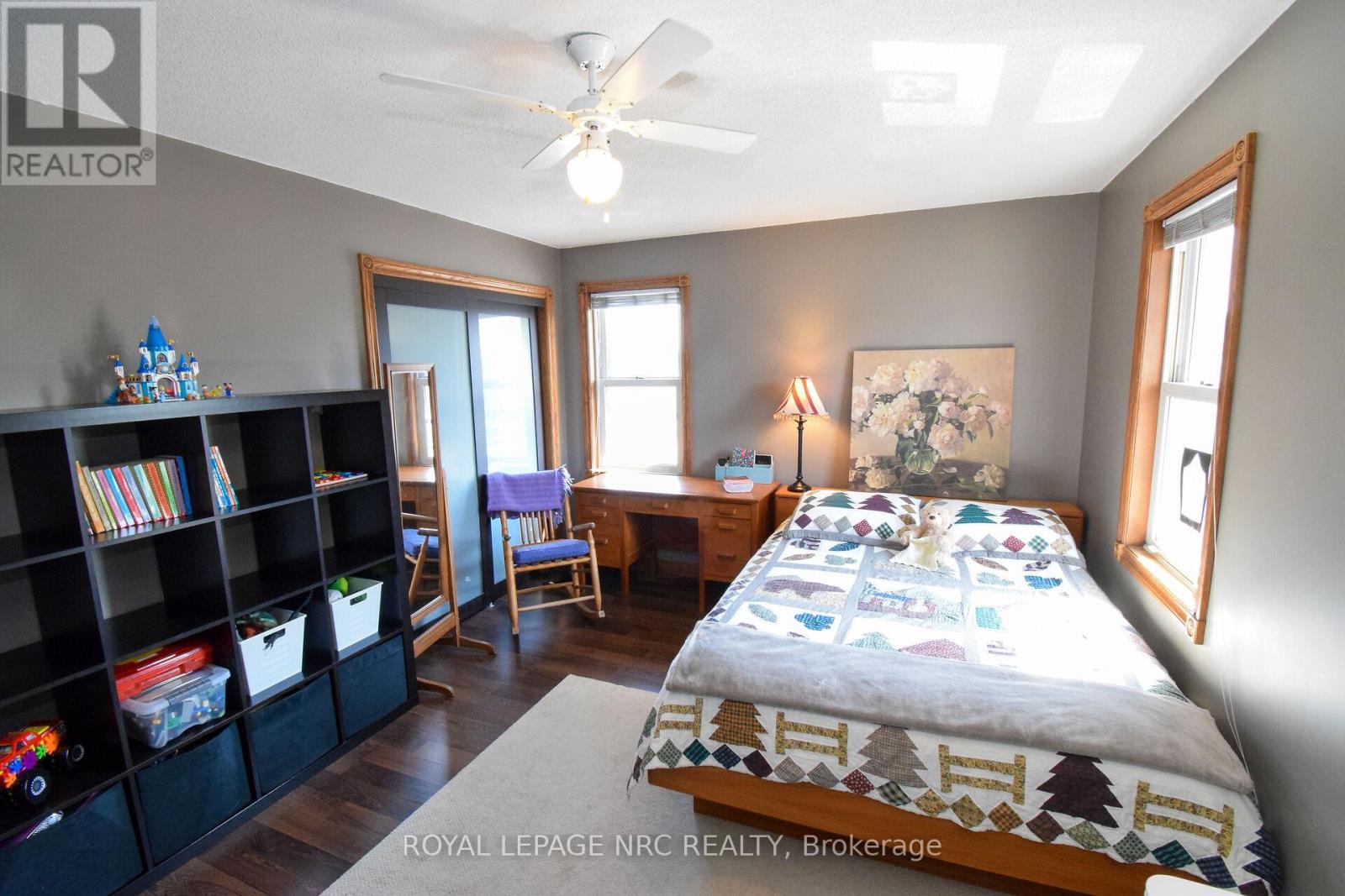 128 Haig Street, St. Catharines, Ontario  L2R 6L2 - Photo 26 - X12470006