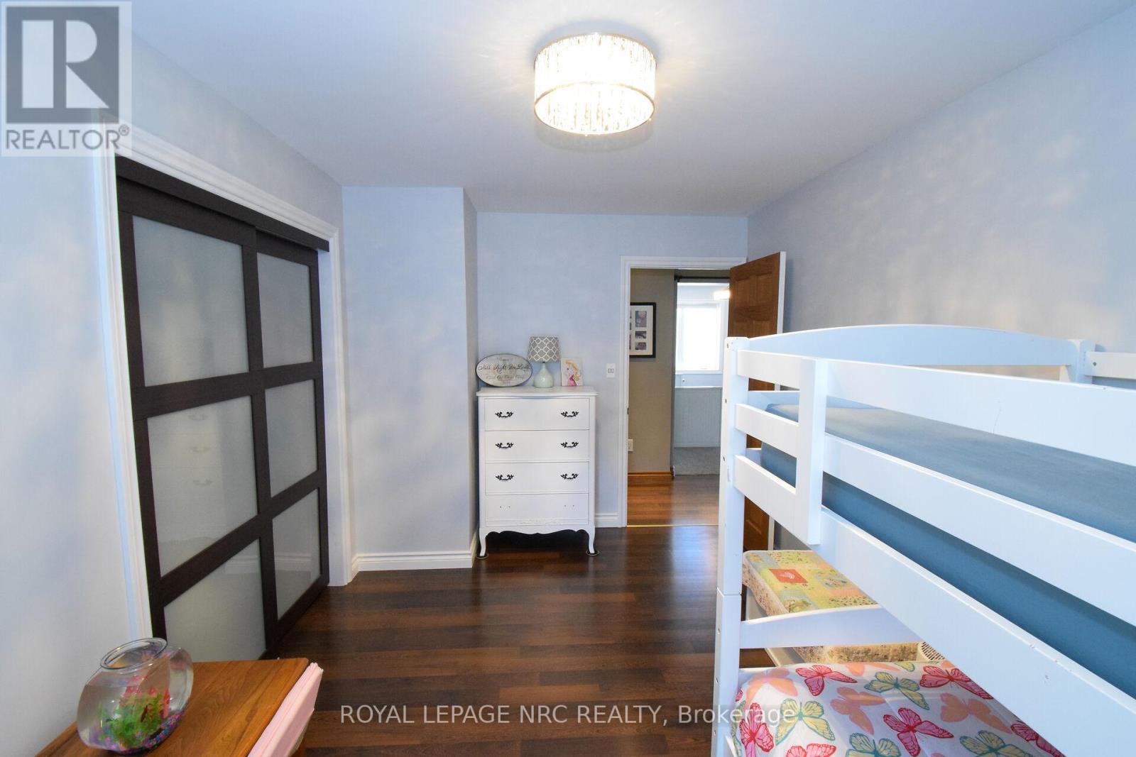 128 Haig Street, St. Catharines, Ontario  L2R 6L2 - Photo 30 - X12470006