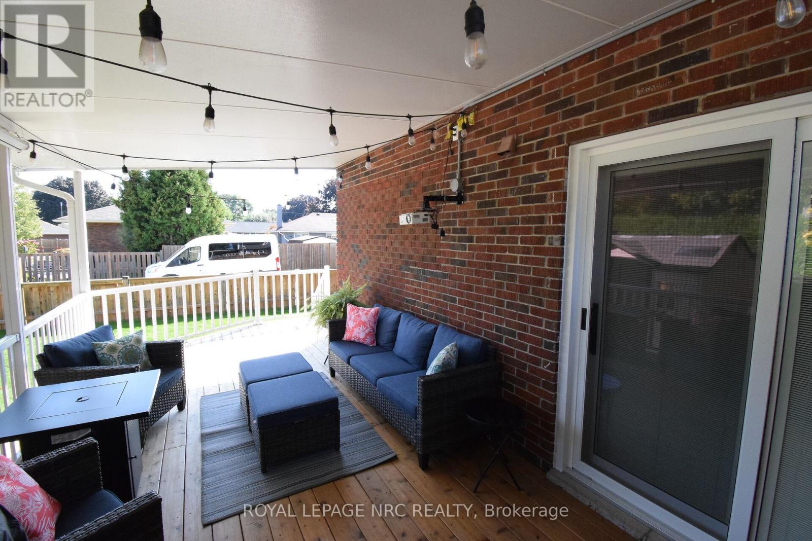 128 Haig Street, St. Catharines, Ontario  L2R 6L2 - Photo 43 - X12470006