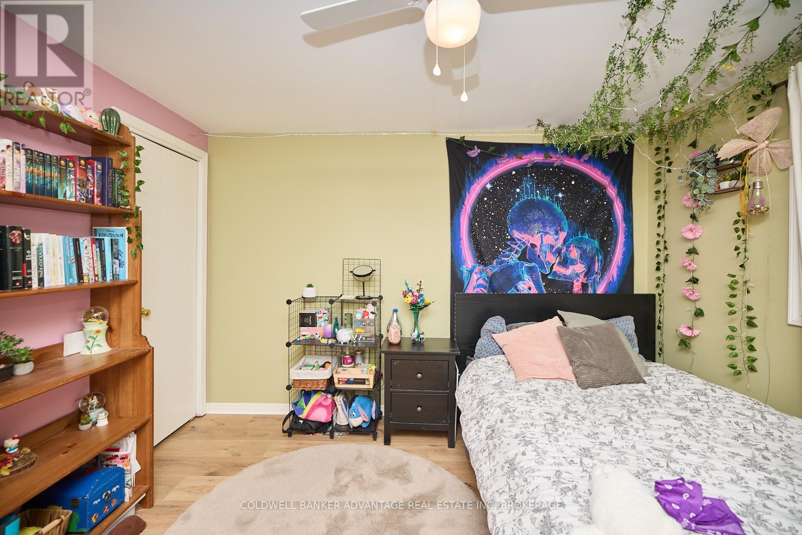 33 Naples Court, Thorold, Ontario  L2V 4S7 - Photo 16 - X12470018