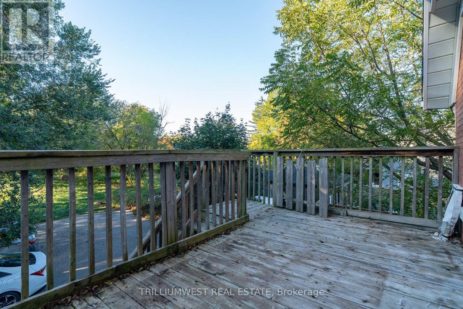 Upper - 63 Highland Road, Kitchener, Ontario  N2M 3B7 - Photo 14 - X12469984