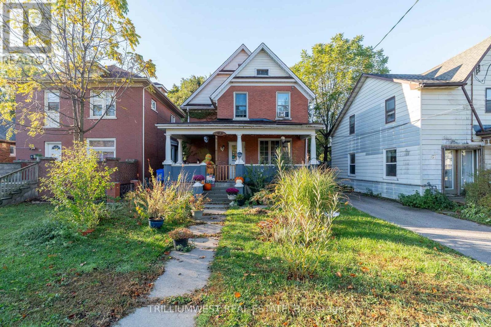 Upper - 63 Highland Road, Kitchener, Ontario  N2M 3B7 - Photo 2 - X12469984