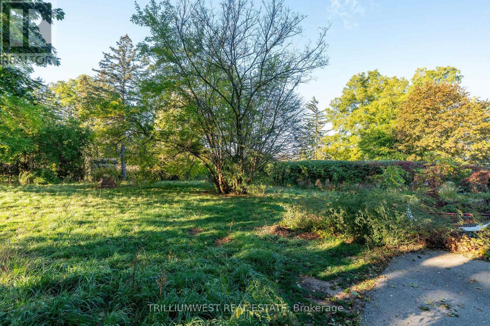 Upper - 63 Highland Road, Kitchener, Ontario  N2M 3B7 - Photo 20 - X12469984