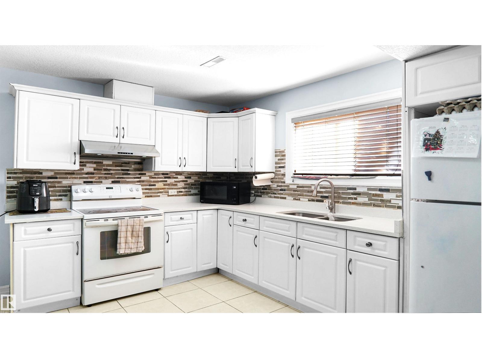 4337 21 Av Nw, Edmonton, Alberta  T6L 6L8 - Photo 49 - E4462526