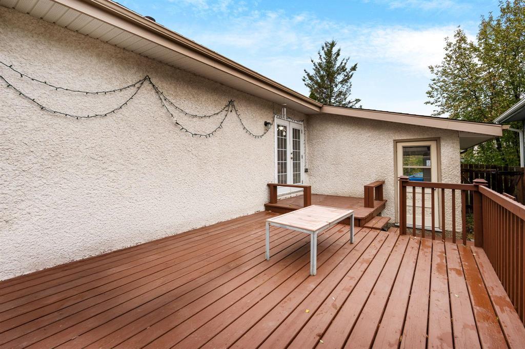 26 Strand Circle, Winnipeg, Manitoba  R2N 1N1 - Photo 21 - 202526420