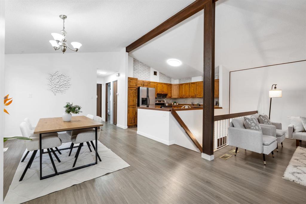 26 Strand Circle, Winnipeg, Manitoba  R2N 1N1 - Photo 3 - 202526420