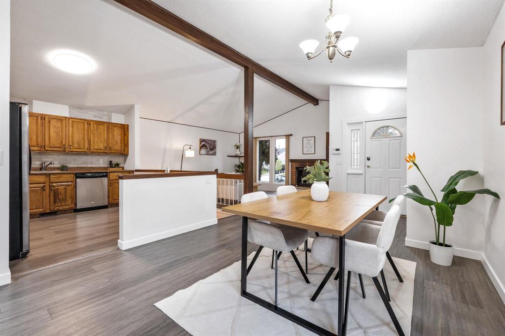 26 Strand Circle, Winnipeg, Manitoba  R2N 1N1 - Photo 5 - 202526420