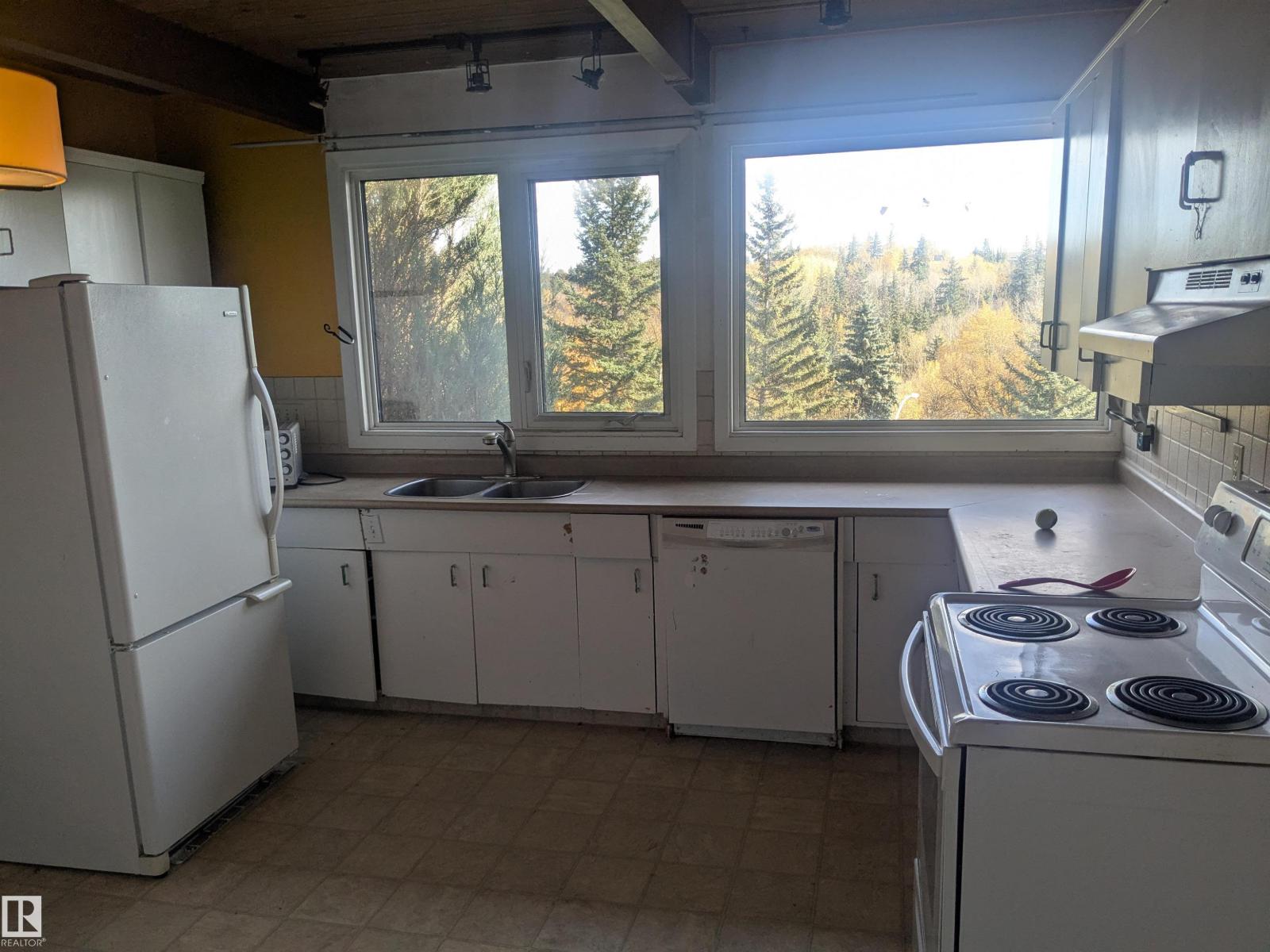 8311 96 St Nw, Edmonton, Alberta  T6C 3Y4 - Photo 18 - E4462673