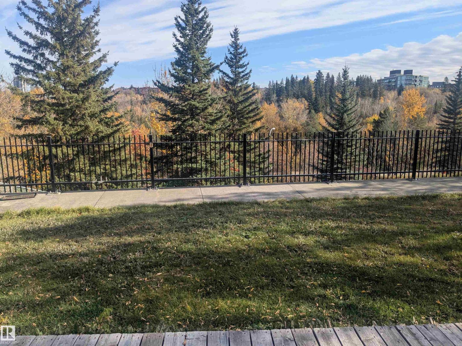 8311 96 St Nw, Edmonton, Alberta  T6C 3Y4 - Photo 8 - E4462673