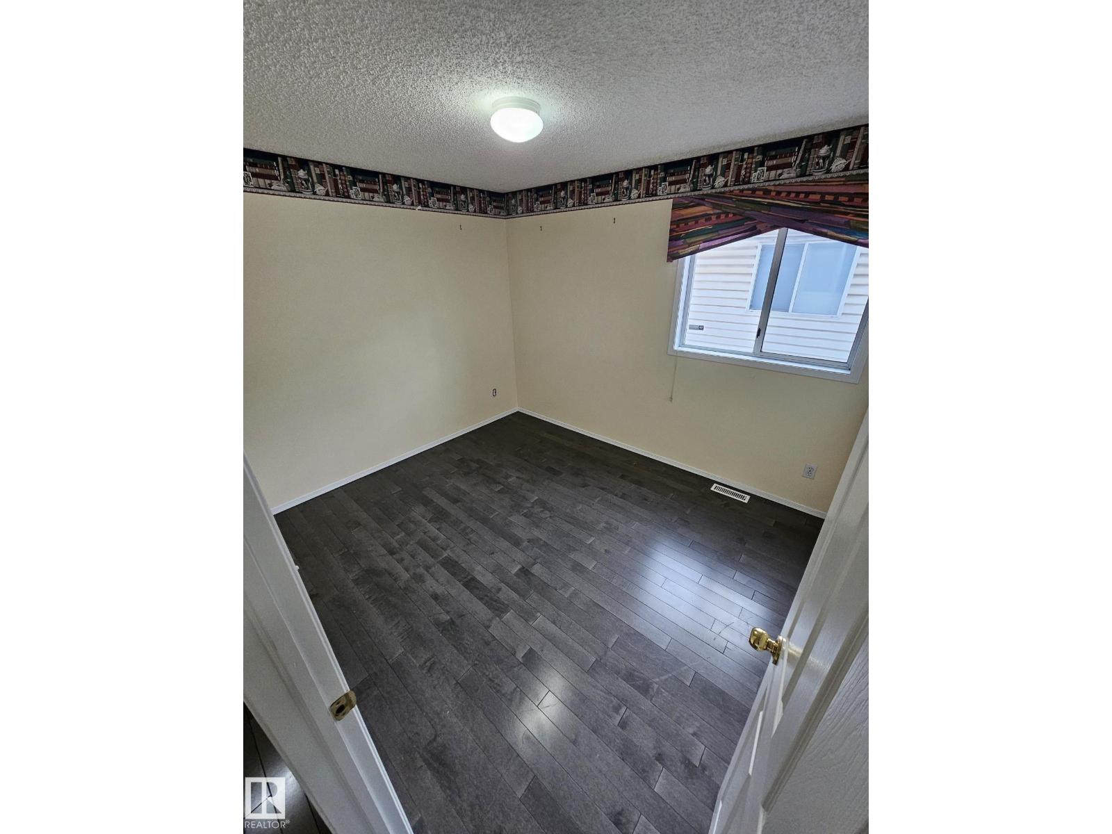 Unknown Address, ,     - Photo 12 - E4462676