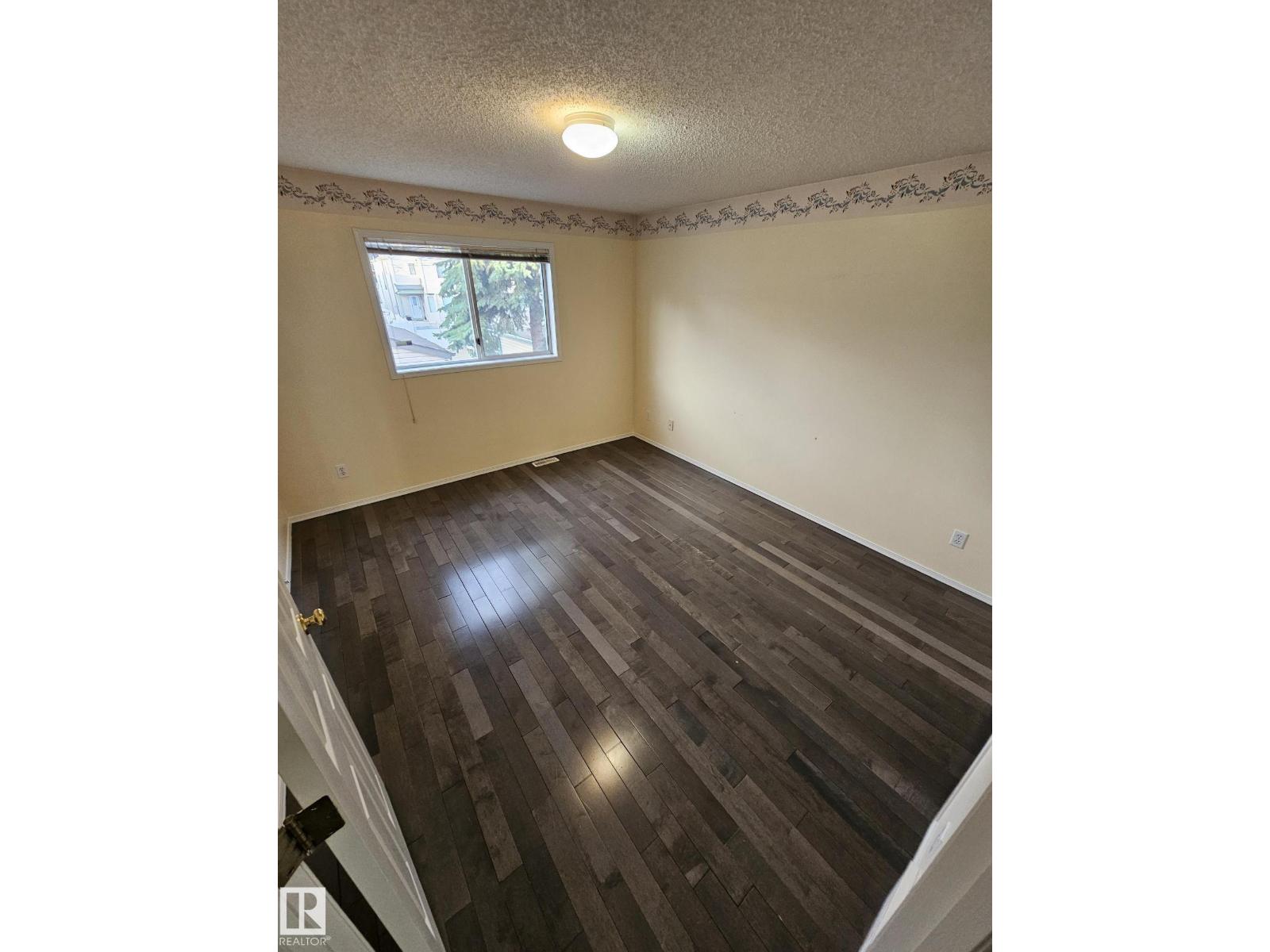 Unknown Address, ,     - Photo 9 - E4462676
