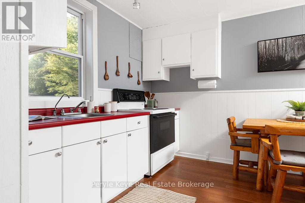 71 Deer Lake Road, Huntsville, Ontario  P0B 1L0 - Photo 25 - X12467485
