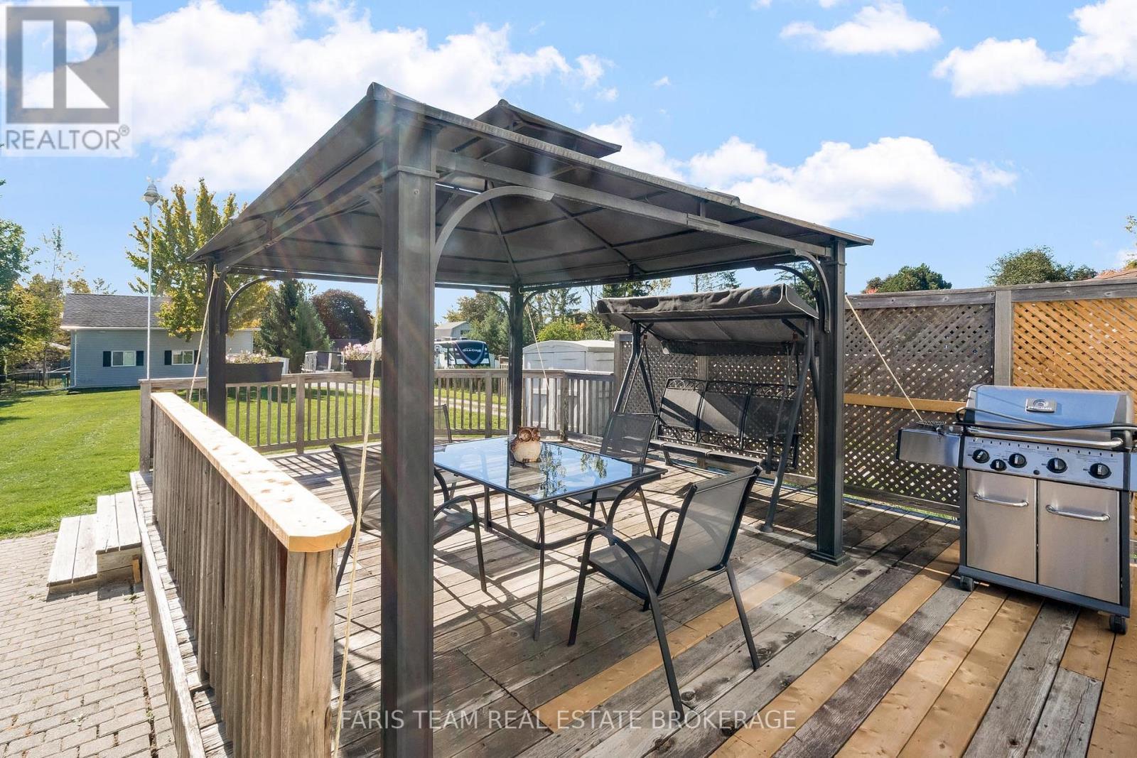 2275 Webb Street, Innisfil, Ontario  L9S 1K6 - Photo 26 - N12398268
