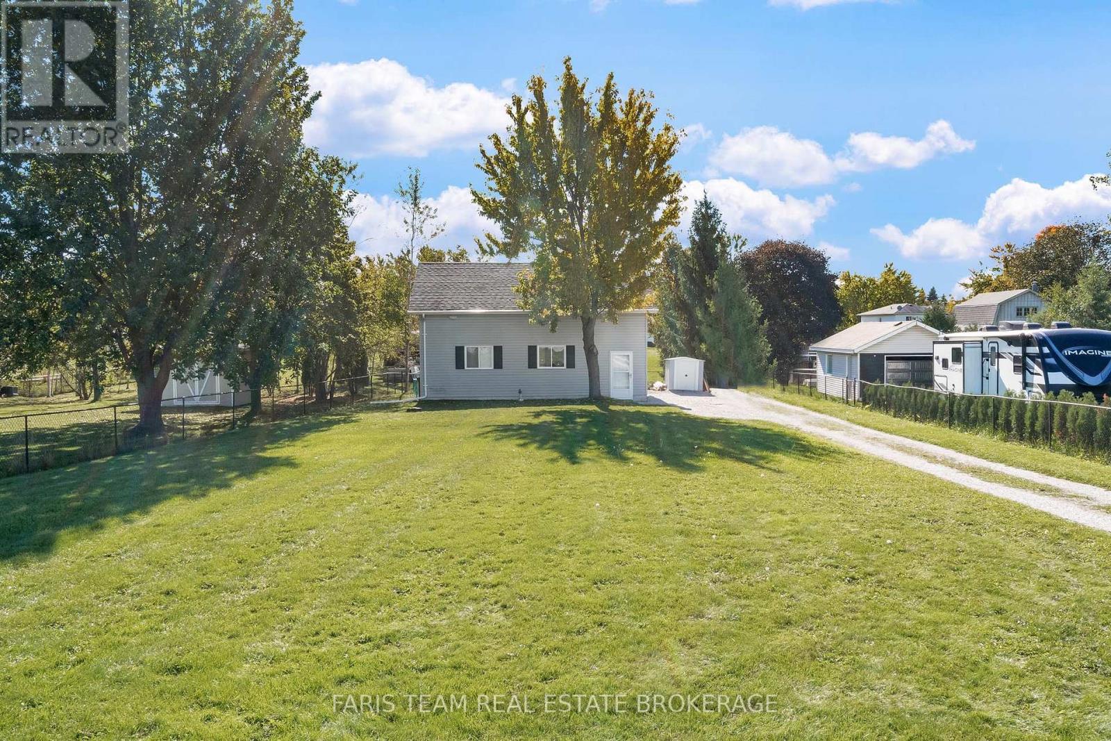 2275 Webb Street, Innisfil, Ontario  L9S 1K6 - Photo 37 - N12398268