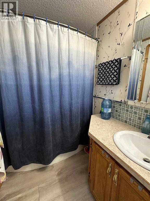 202 James Avenue, Taber, Alberta  T1G 2E4 - Photo 13 - A2256775