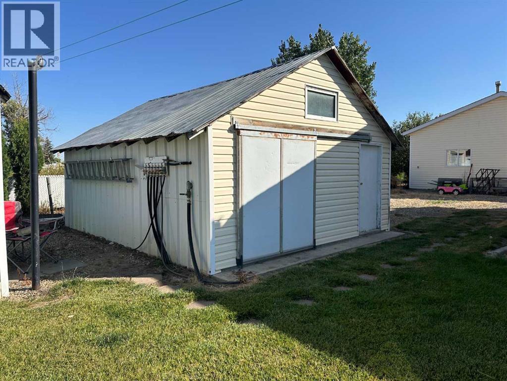 202 James Avenue, Taber, Alberta  T1G 2E4 - Photo 46 - A2256775