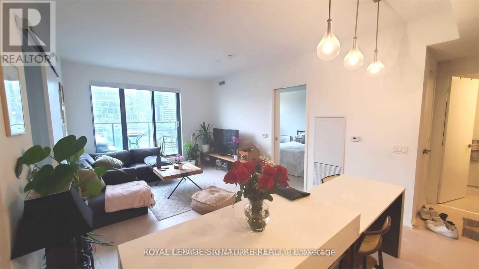 719 - 12 Bonnycastle Street, Toronto, Ontario  M5A 0C8 - Photo 4 - C12469996