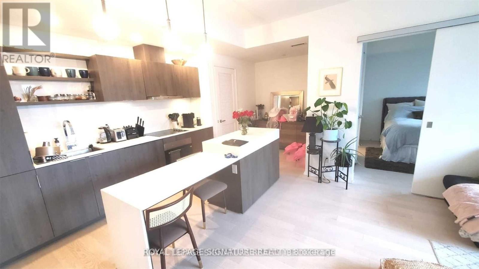 719 - 12 Bonnycastle Street, Toronto, Ontario  M5A 0C8 - Photo 5 - C12469996