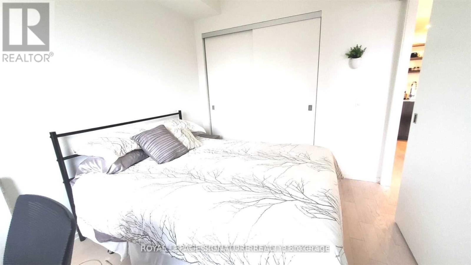 719 - 12 Bonnycastle Street, Toronto, Ontario  M5A 0C8 - Photo 9 - C12469996