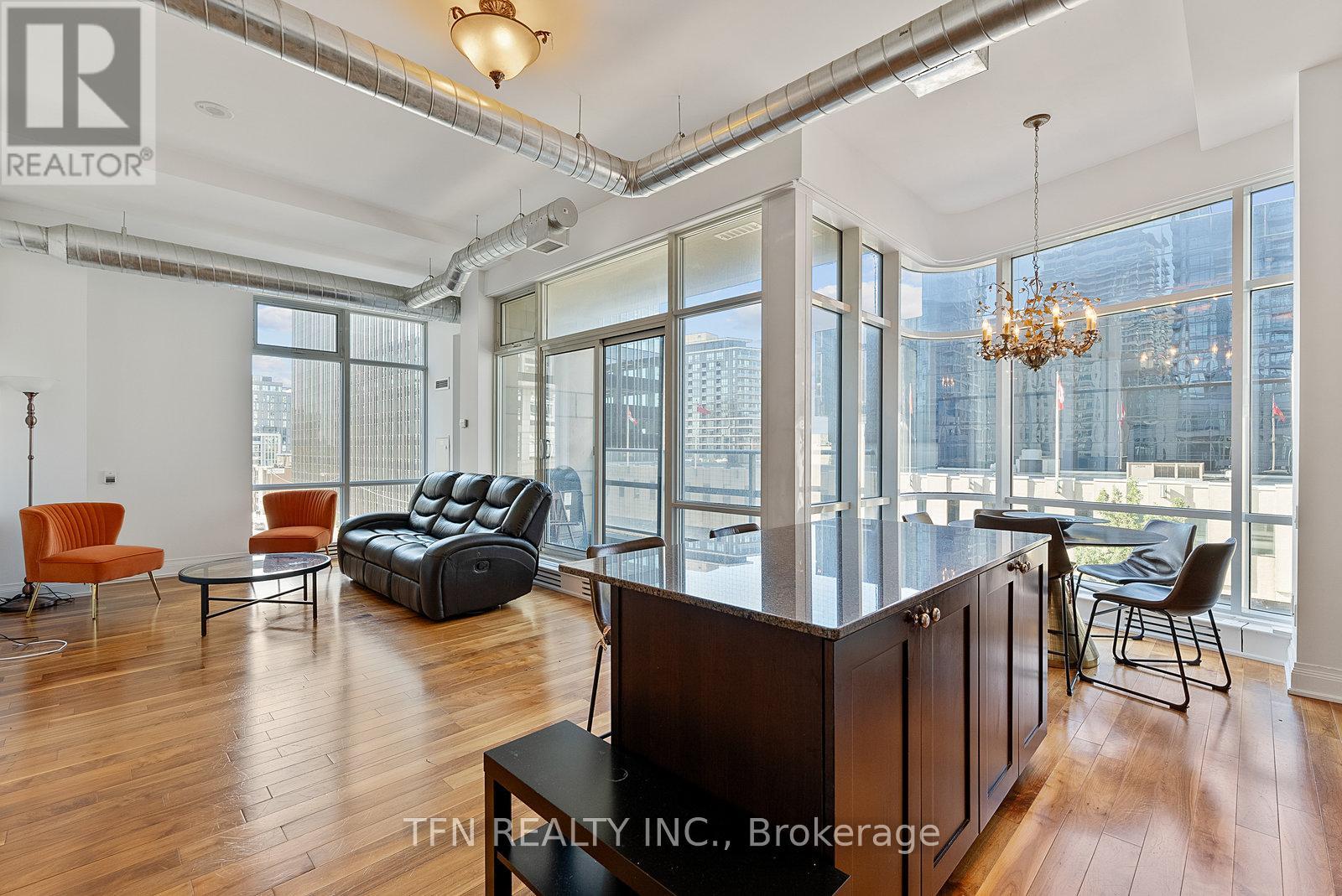 L7 - 2191 Yonge Street, Toronto, Ontario  M4S 3H8 - Photo 12 - C12470010