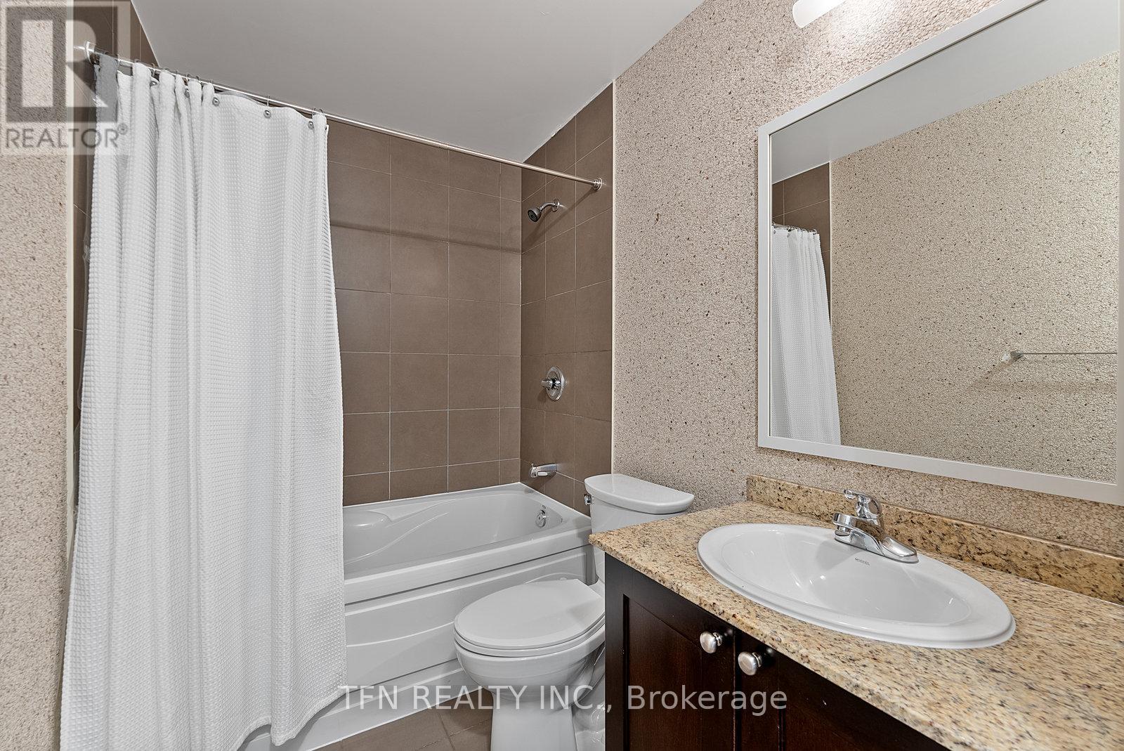 L7 - 2191 Yonge Street, Toronto, Ontario  M4S 3H8 - Photo 31 - C12470010