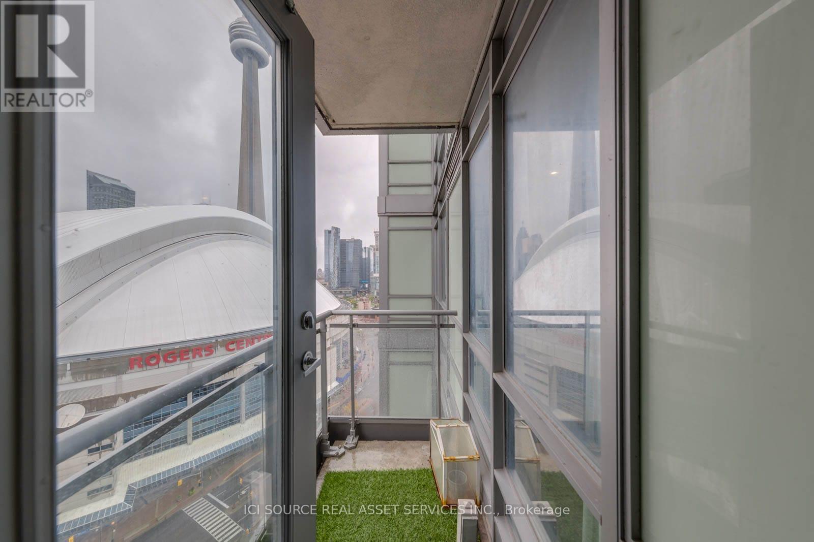 2209 - 5 Mariner Terrace, Toronto, Ontario  M5V 3V6 - Photo 12 - C12470026