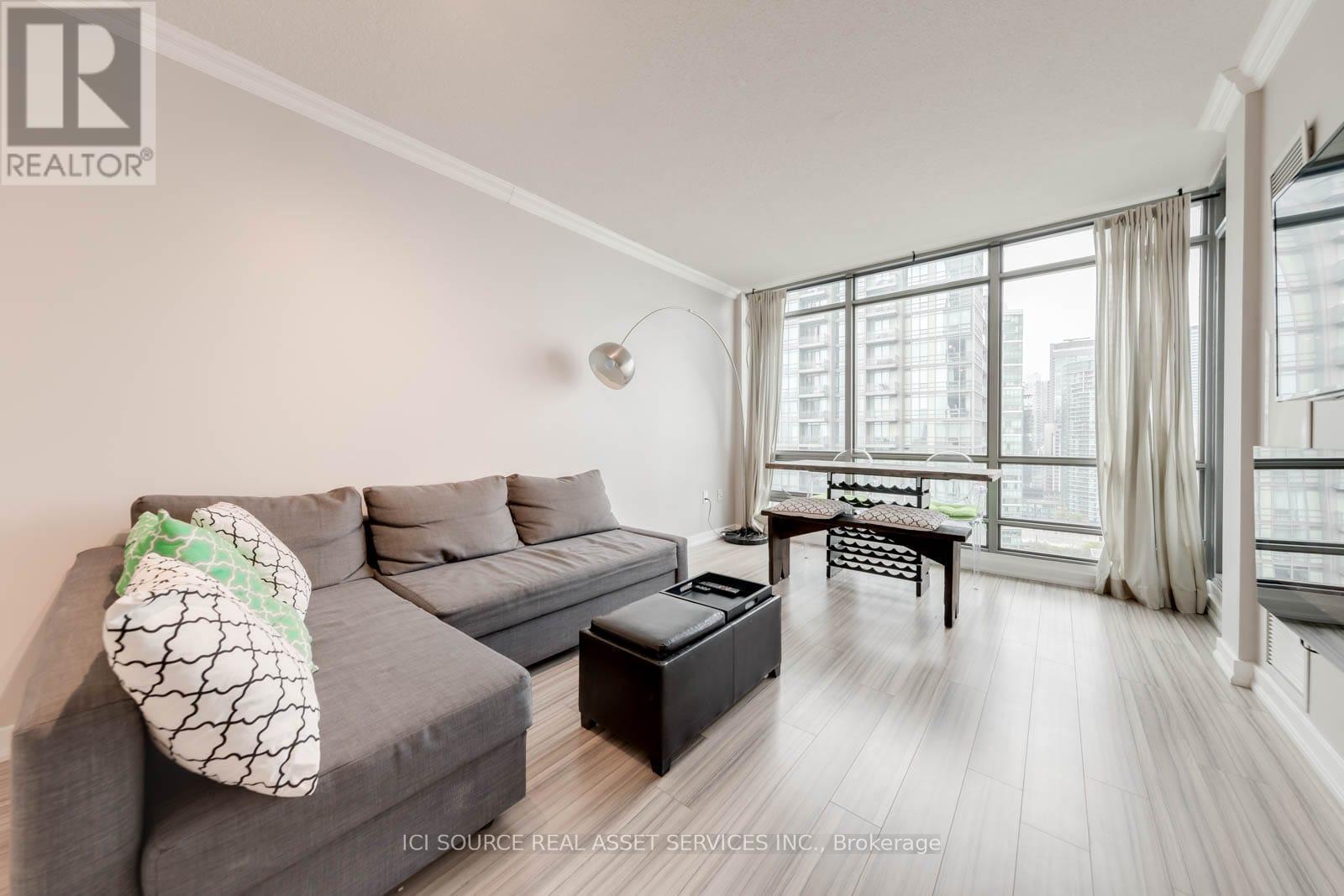 2209 - 5 Mariner Terrace, Toronto, Ontario  M5V 3V6 - Photo 6 - C12470026