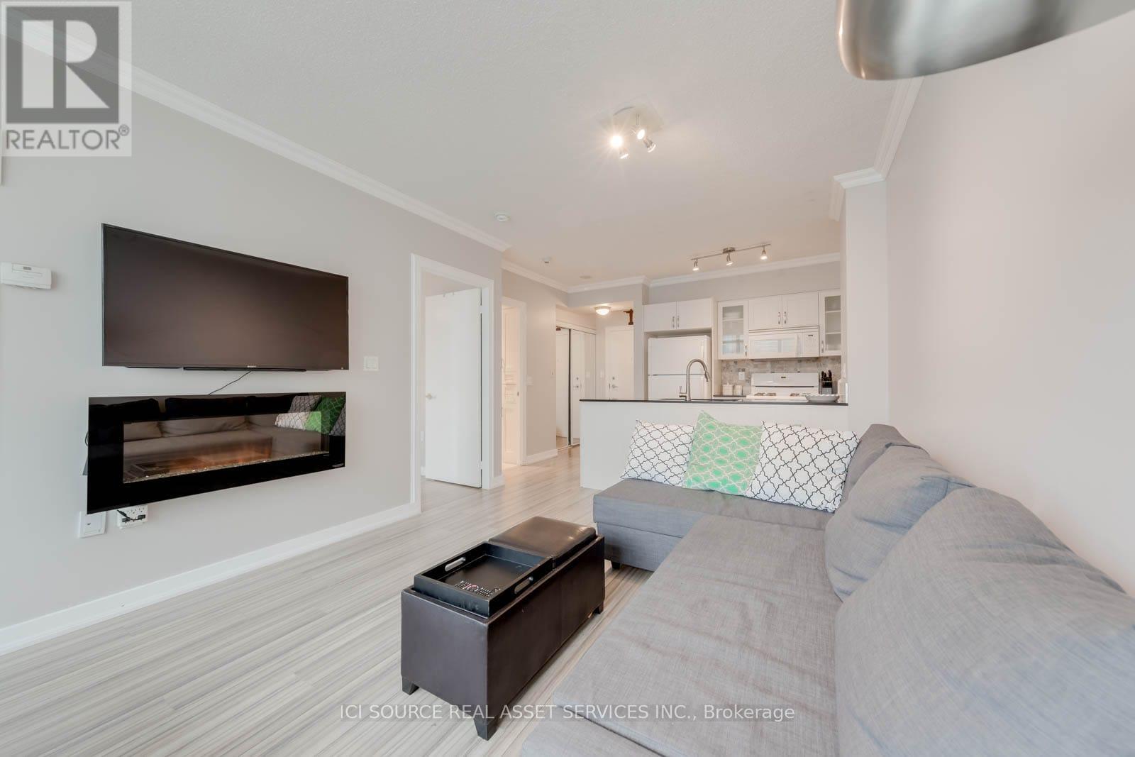 2209 - 5 Mariner Terrace, Toronto, Ontario  M5V 3V6 - Photo 7 - C12470026