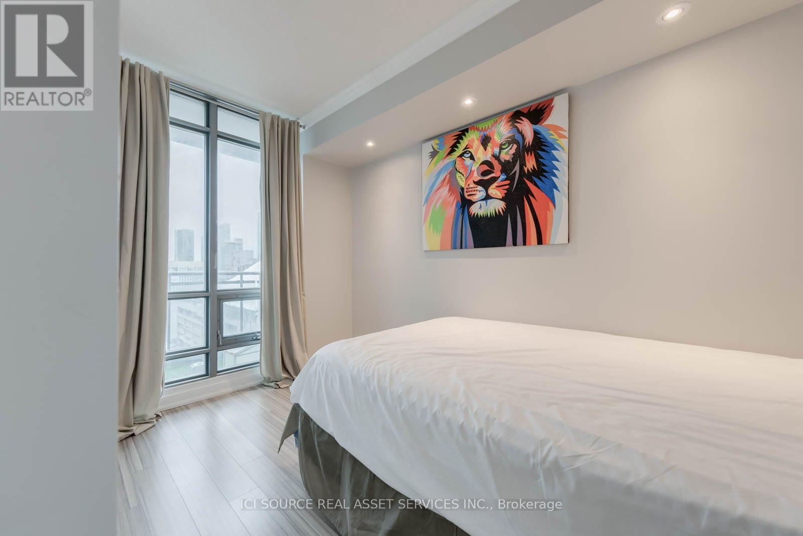 2209 - 5 Mariner Terrace, Toronto, Ontario  M5V 3V6 - Photo 9 - C12470026