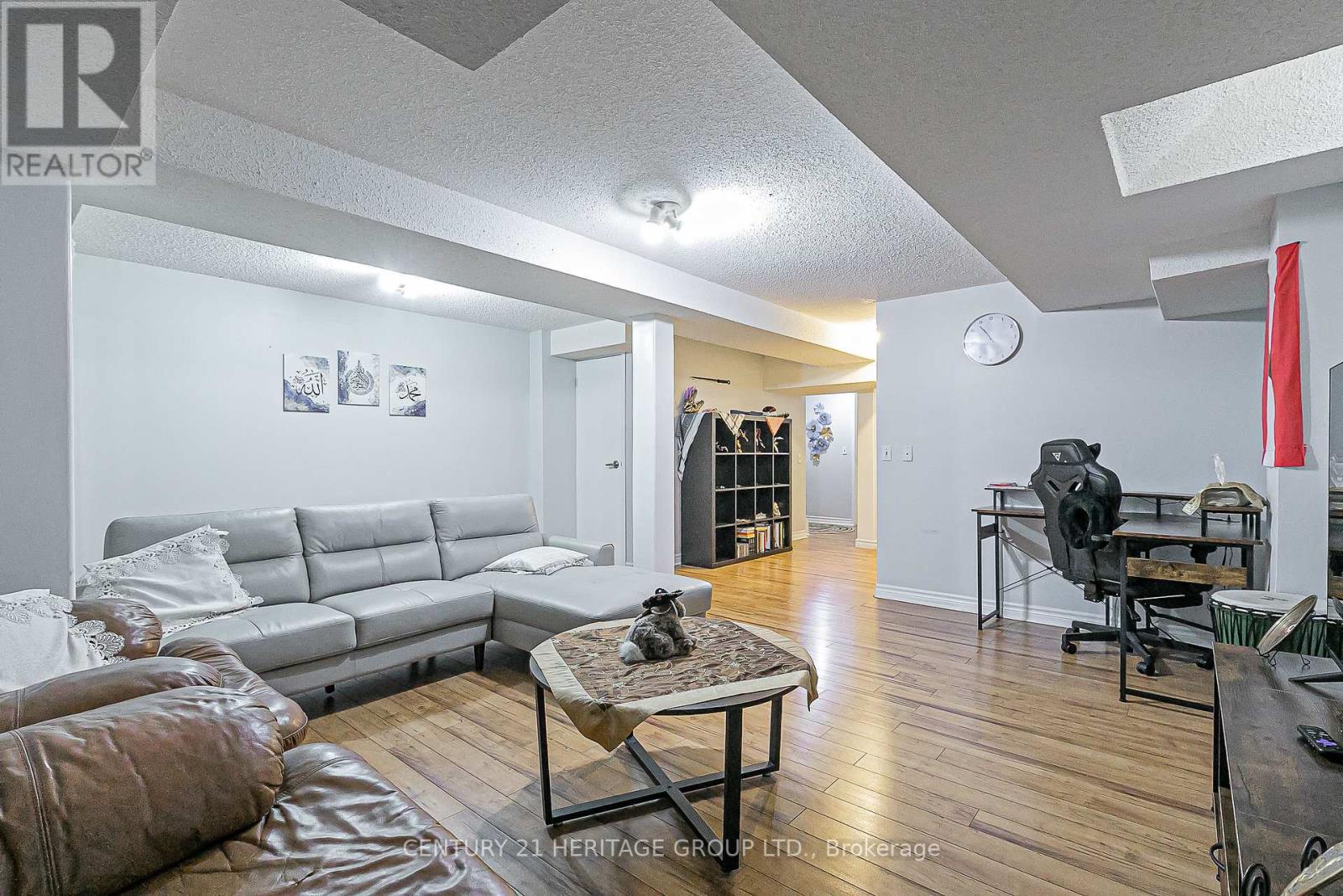 549 Pelletier Court, Newmarket, Ontario  L3X 2N7 - Photo 36 - N12470008