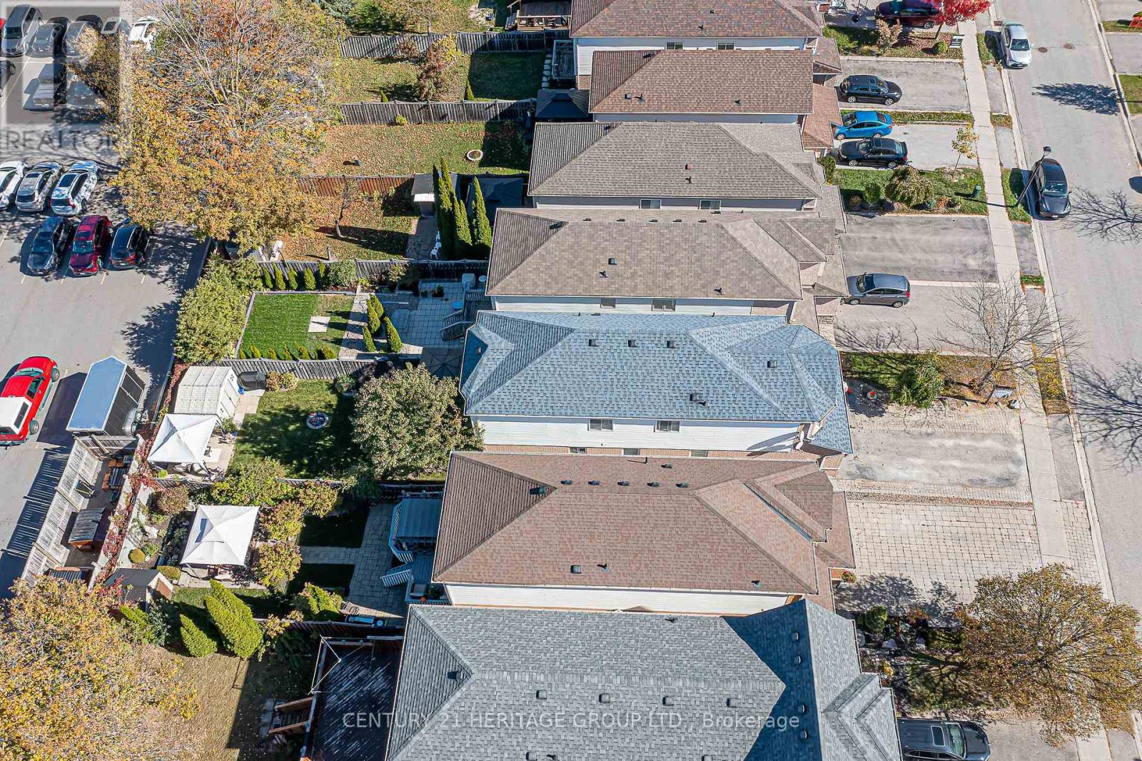 549 Pelletier Court, Newmarket, Ontario  L3X 2N7 - Photo 46 - N12470008