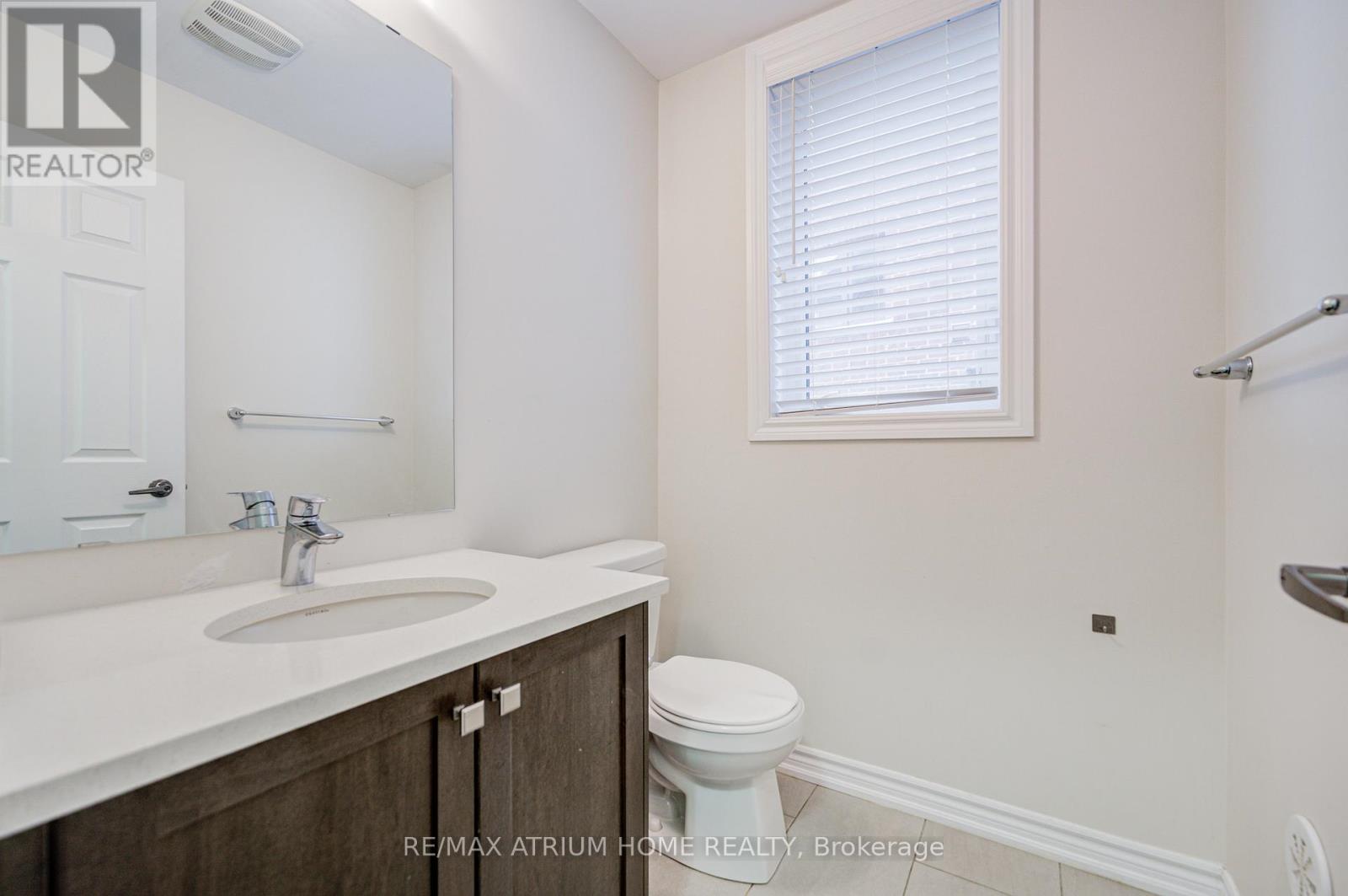 41 George Peach Avenue, Markham, Ontario  L6C 0Z1 - Photo 11 - N12470015