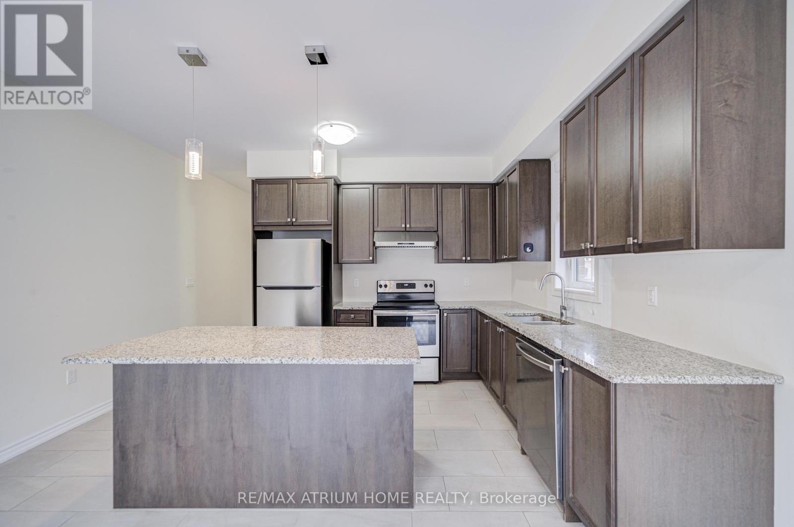 41 George Peach Avenue, Markham, Ontario  L6C 0Z1 - Photo 15 - N12470015