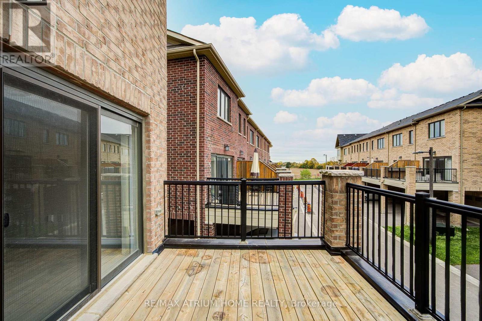 41 George Peach Avenue, Markham, Ontario  L6C 0Z1 - Photo 18 - N12470015