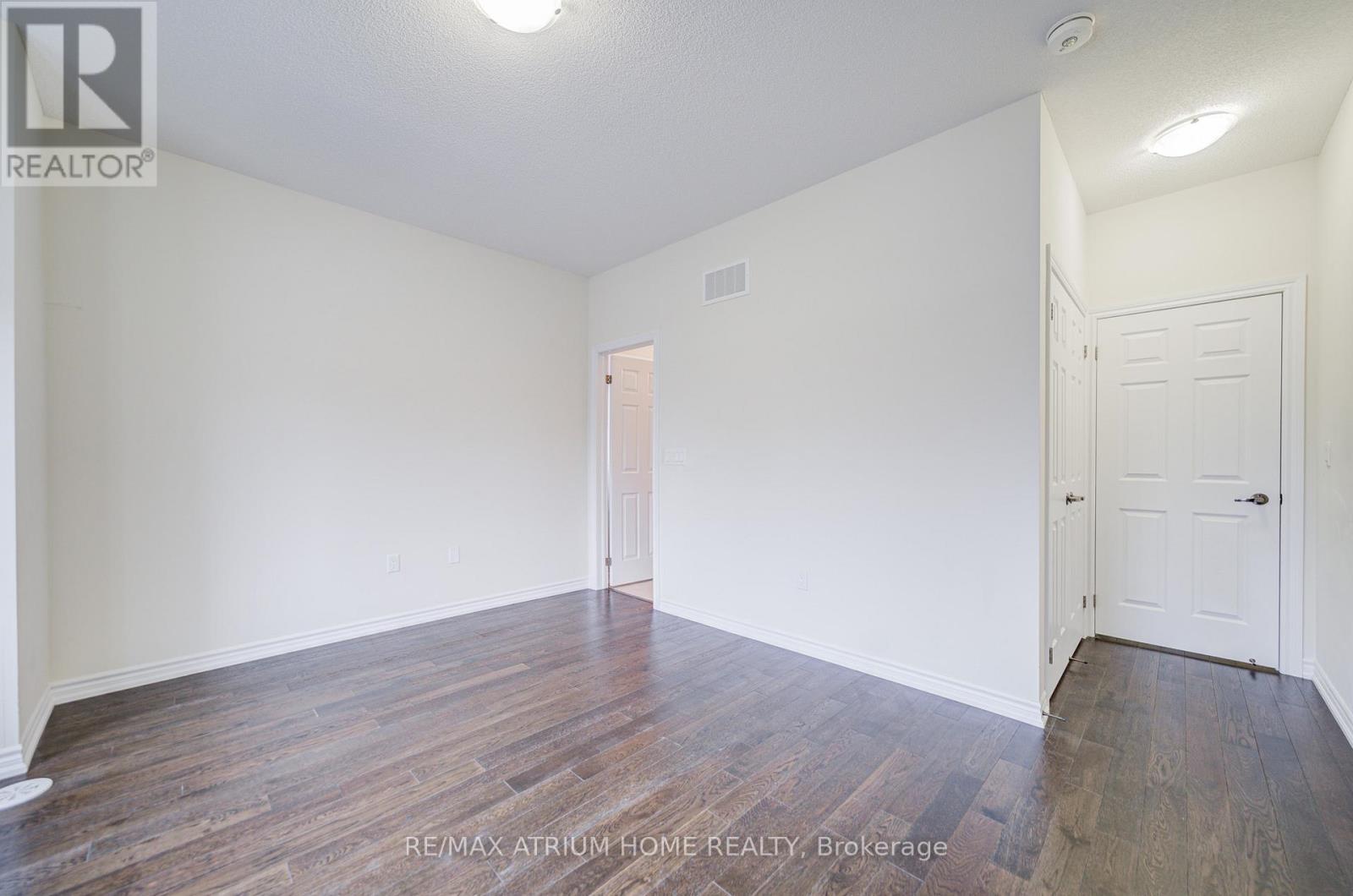 41 George Peach Avenue, Markham, Ontario  L6C 0Z1 - Photo 28 - N12470015