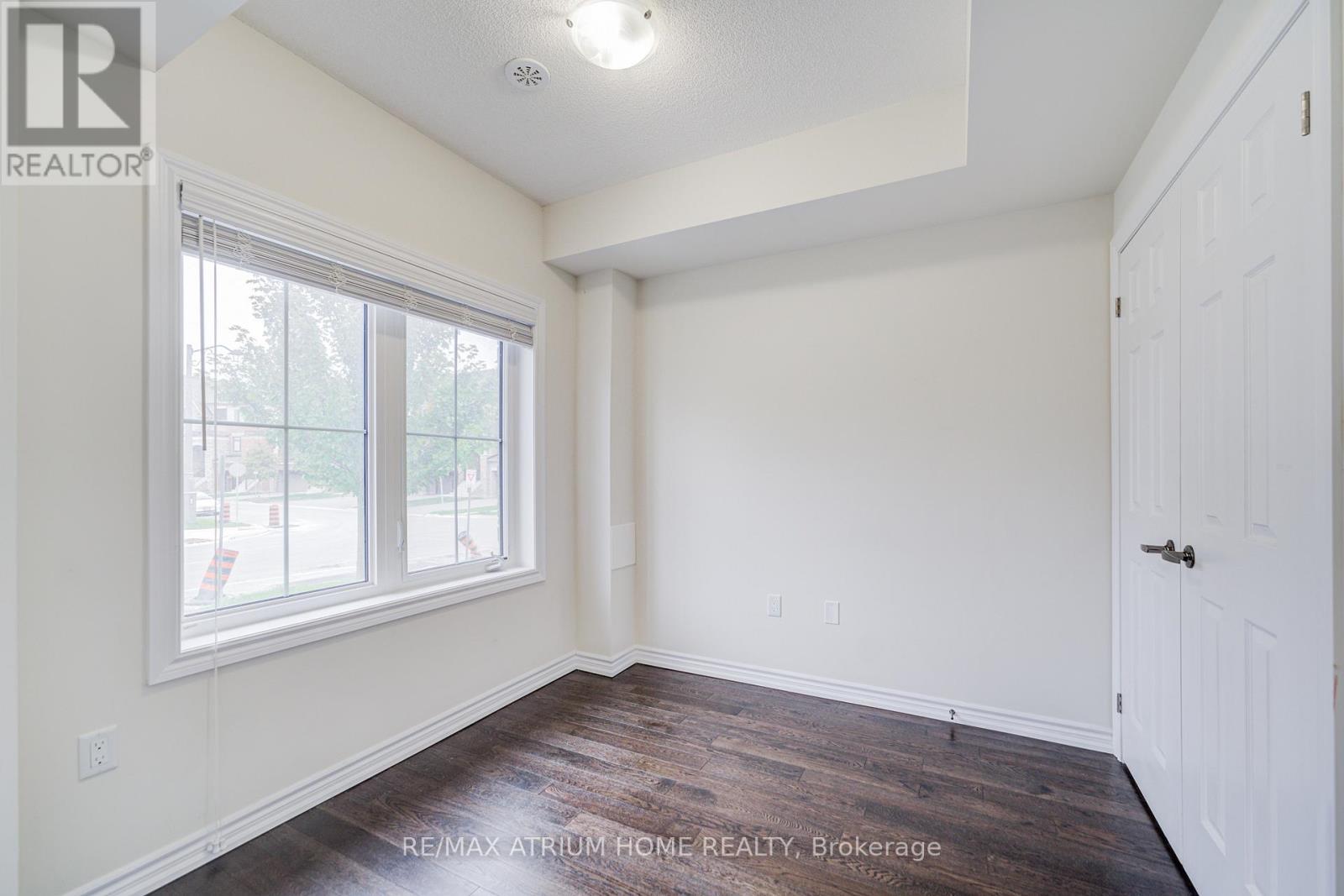 41 George Peach Avenue, Markham, Ontario  L6C 0Z1 - Photo 5 - N12470015