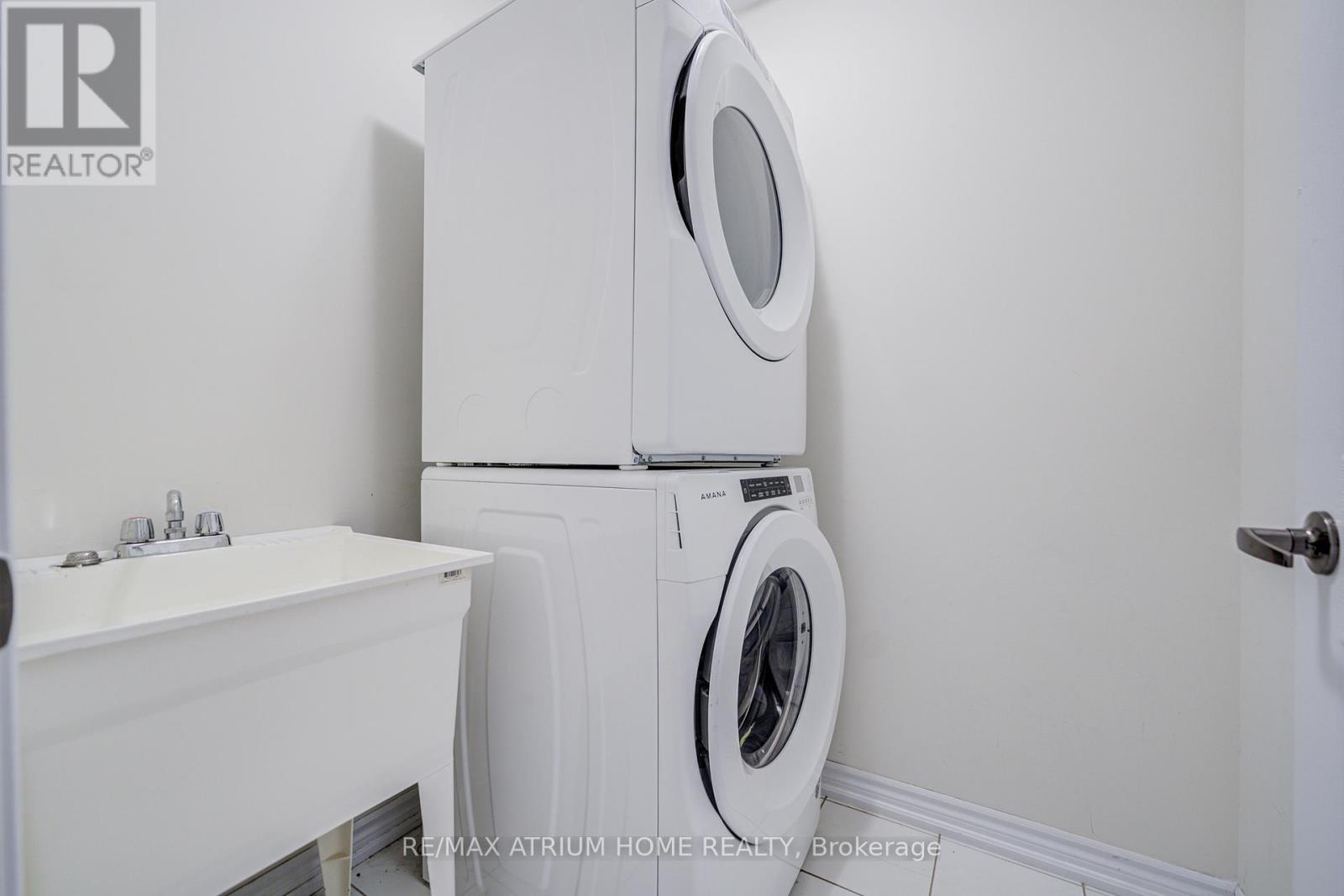 41 George Peach Avenue, Markham, Ontario  L6C 0Z1 - Photo 7 - N12470015