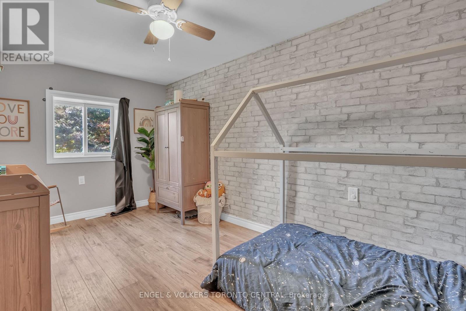 2165 Town Line, Severn, Ontario  L0K 1E0 - Photo 4 - S12470003