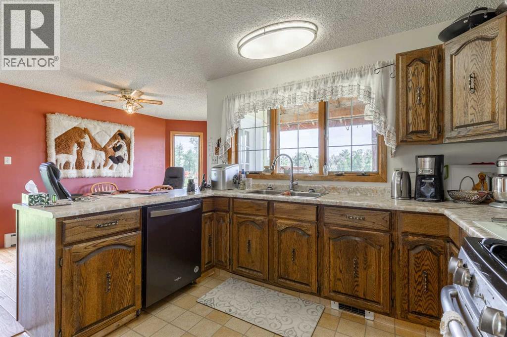 270022 Twp Rd 22, Rural Cardston County, Alberta  T0K 0C0 - Photo 16 - A2236406