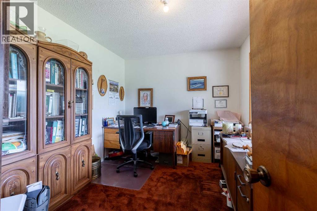270022 Twp Rd 22, Rural Cardston County, Alberta  T0K 0C0 - Photo 11 - A2236406