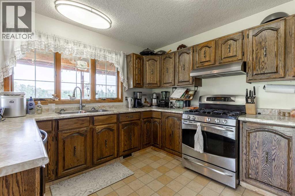 270022 Twp Rd 22, Rural Cardston County, Alberta  T0K 0C0 - Photo 15 - A2236406