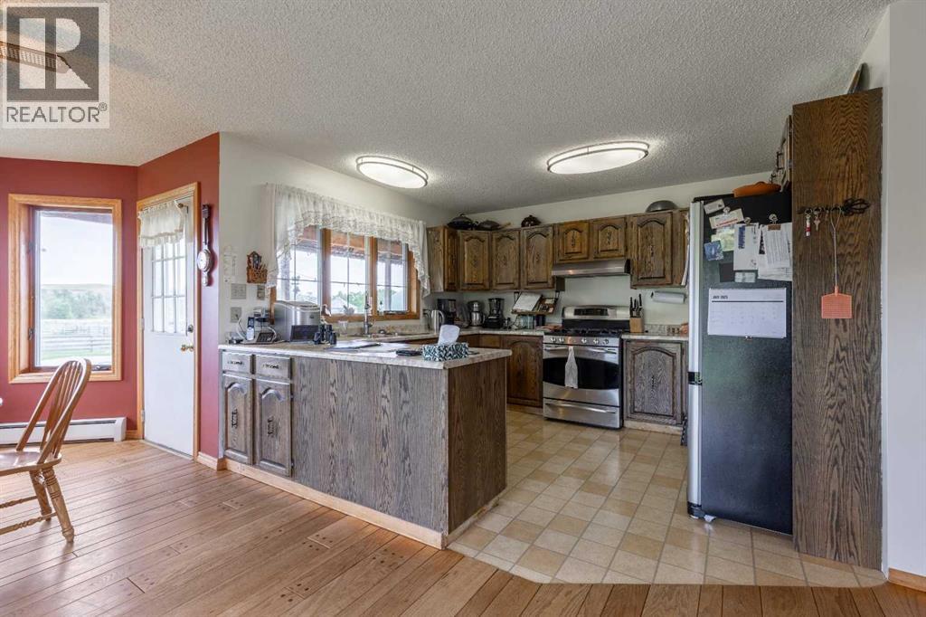 270022 Twp Rd 22, Rural Cardston County, Alberta  T0K 0C0 - Photo 14 - A2236406