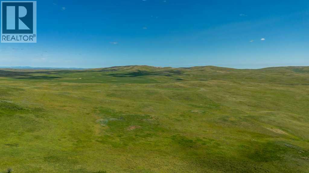 On Beazer Road Twp Rd 22, Rural Cardston County, Alberta  T0K 0C0 - Photo 3 - A2237718