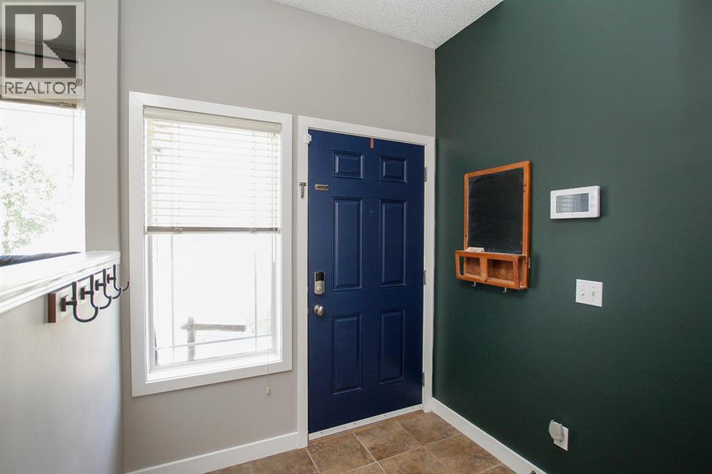 30 Joice Close, Red Deer, Alberta  T4P 4C7 - Photo 6 - A2258076
